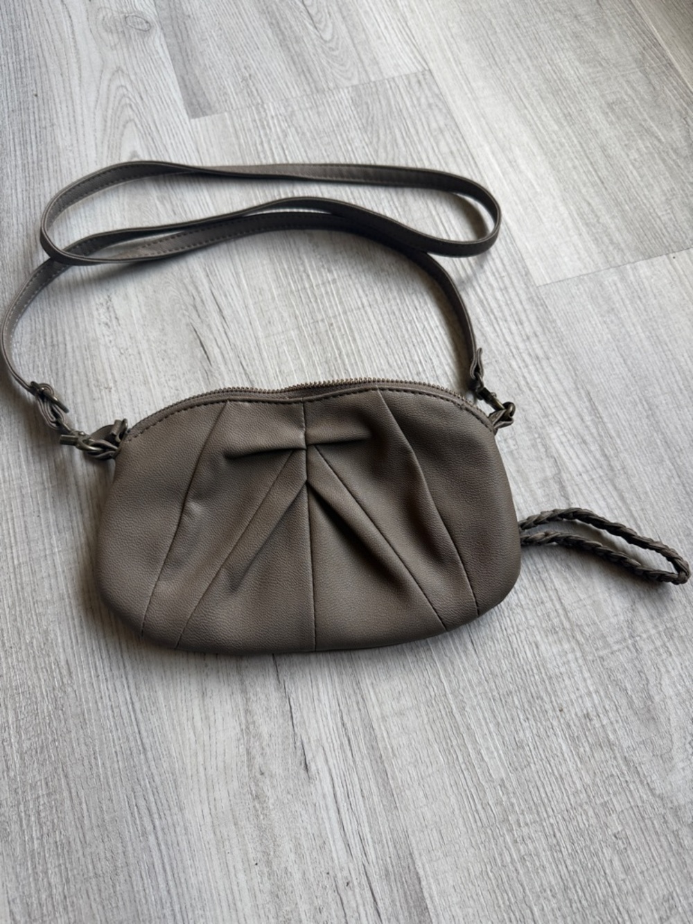 Deena‎ & Ozzy Taupe Crossbody Bag Pleated Front Vegan Leather
